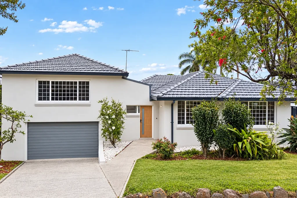 Condell Park 4Zimmer Renovated Family Home With Exceptional Investment Potential