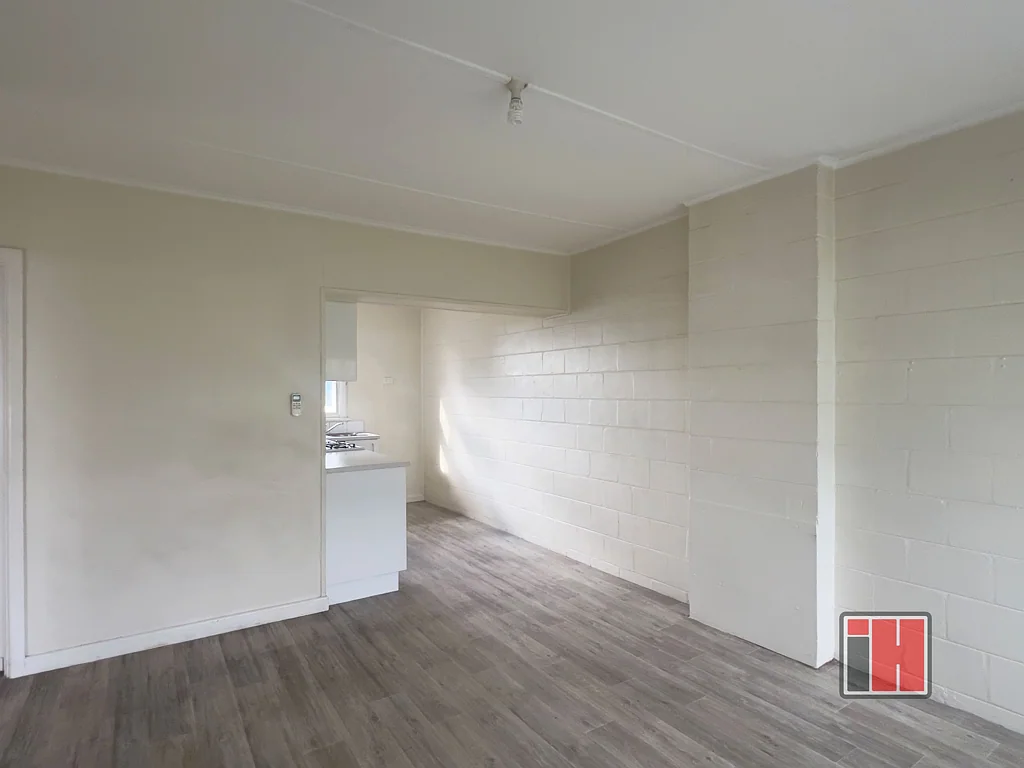 Tidy 2-Bedroom Unit in a Convenient Rosebud Location