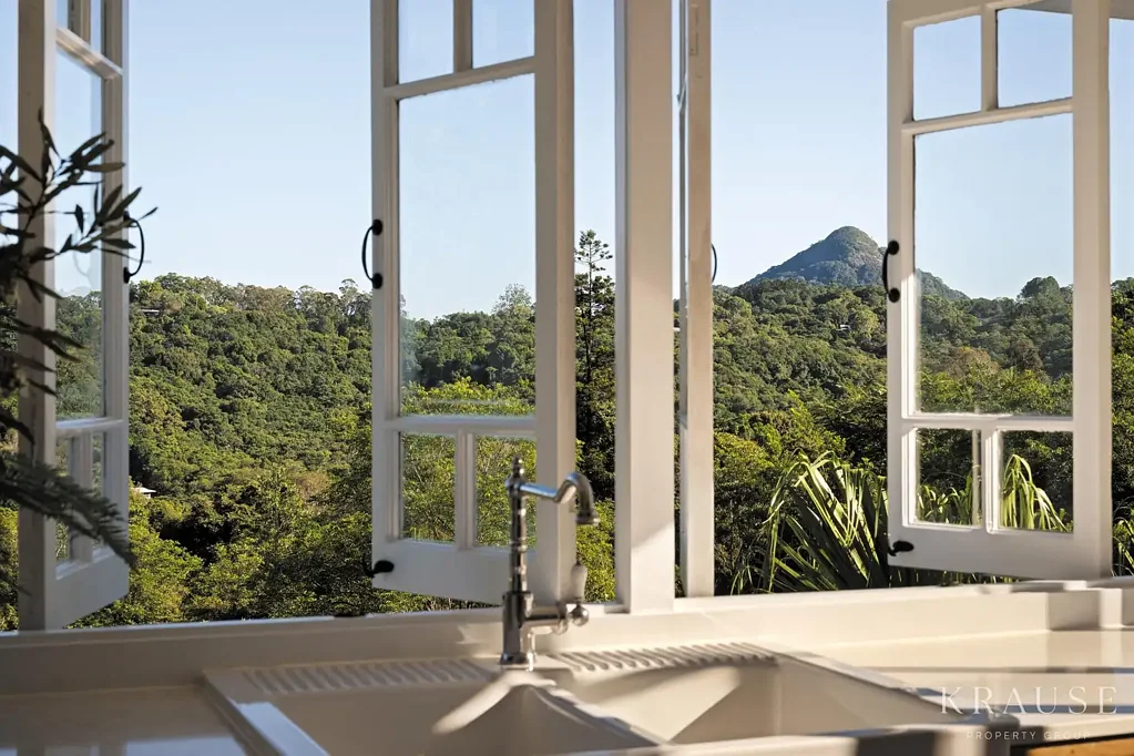 Eumundi 4 Bedroom Where Legacy Lives - A Storybook Home Steeped in History