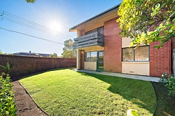 2/39 Stonehouse Avenue, Camden Park
