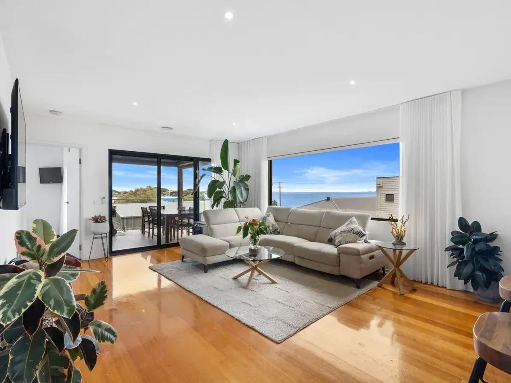 San Remo 3Zimmer Low maintenance beachside living