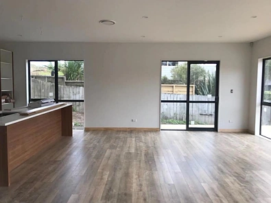 12B Millbrook Rd, Henderson, Waitakere City, 5 Bedrooms, 3 Bathrooms, House
