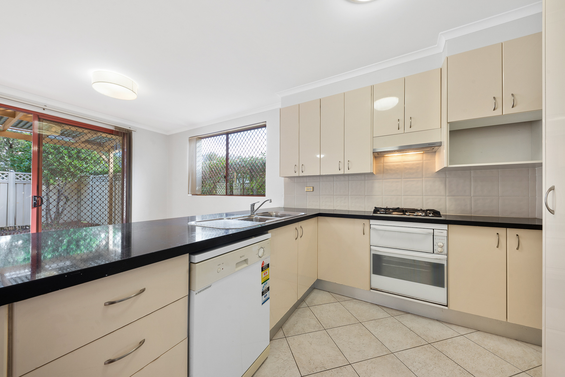 MACQUARIE GARDENS UNIT 198 1-15 FONTENOY RD, MACQUARIE PARK NSW 2113, 0 غرف, 0 حمامات, Townhouse