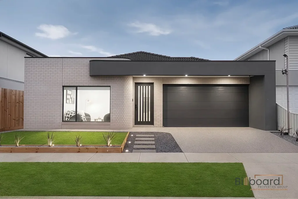 Mickleham 4ห้องนอน Elegant Brand-New Home with Premium Upgrades | Dual Master Suites & Two Kitchens on 448sqm