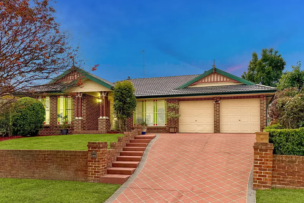 Quakers Hill 4房 精心设计现代宅 地理优越近学校 宽敞室内高品质 私密户外享放松 Single Level Family Home