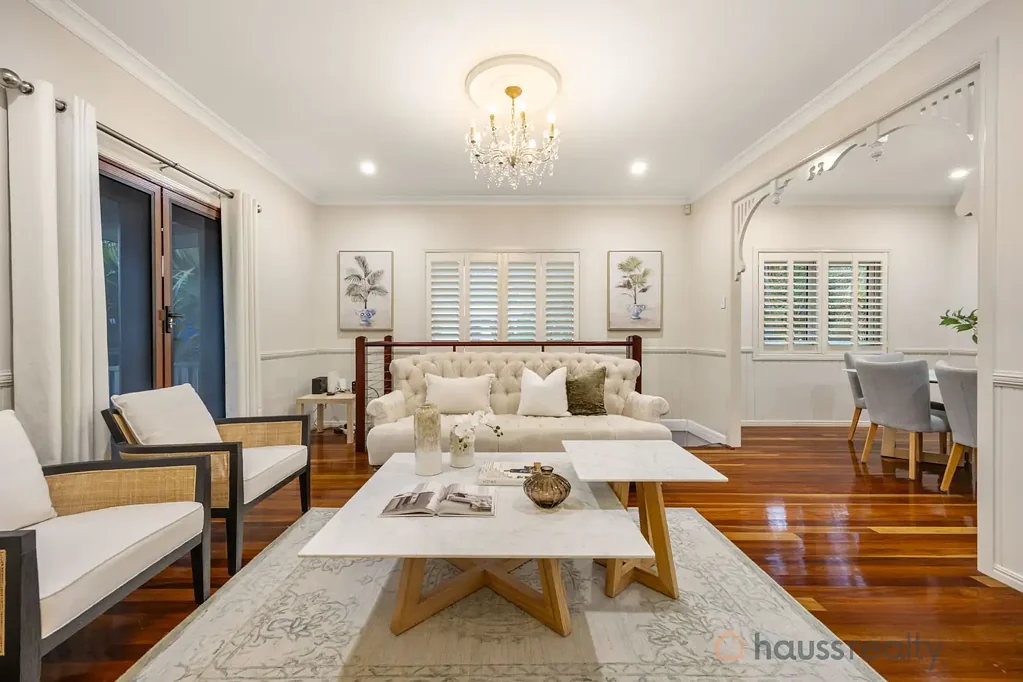 Chelmer 3 Bedroom Exquisite Queenslander Style  Elegance with Bespoke Dual Living Flexibility