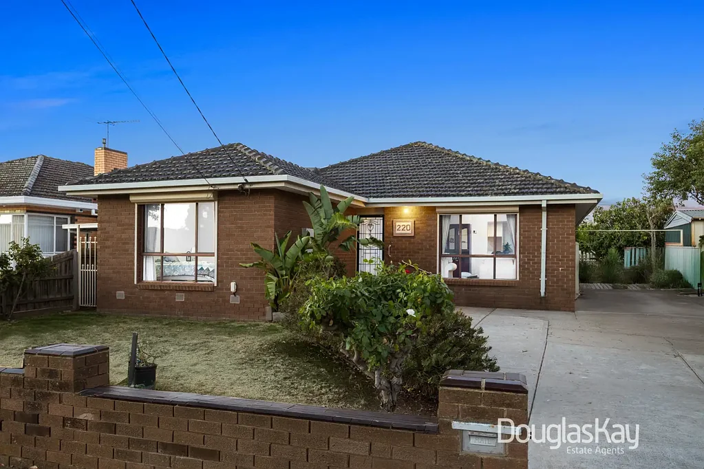 220 Glengala Road, Sunshine West, VIC 3020