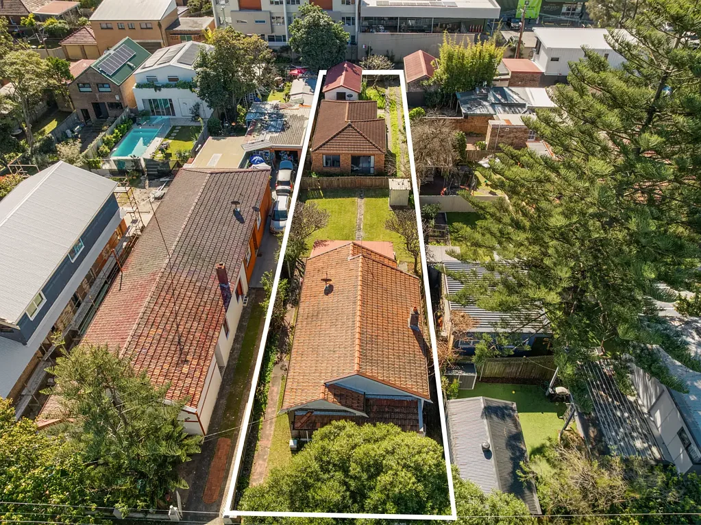Kingsford 6બેડરૂમ Substantial Dual-Residence Holding With Two Street Frontages