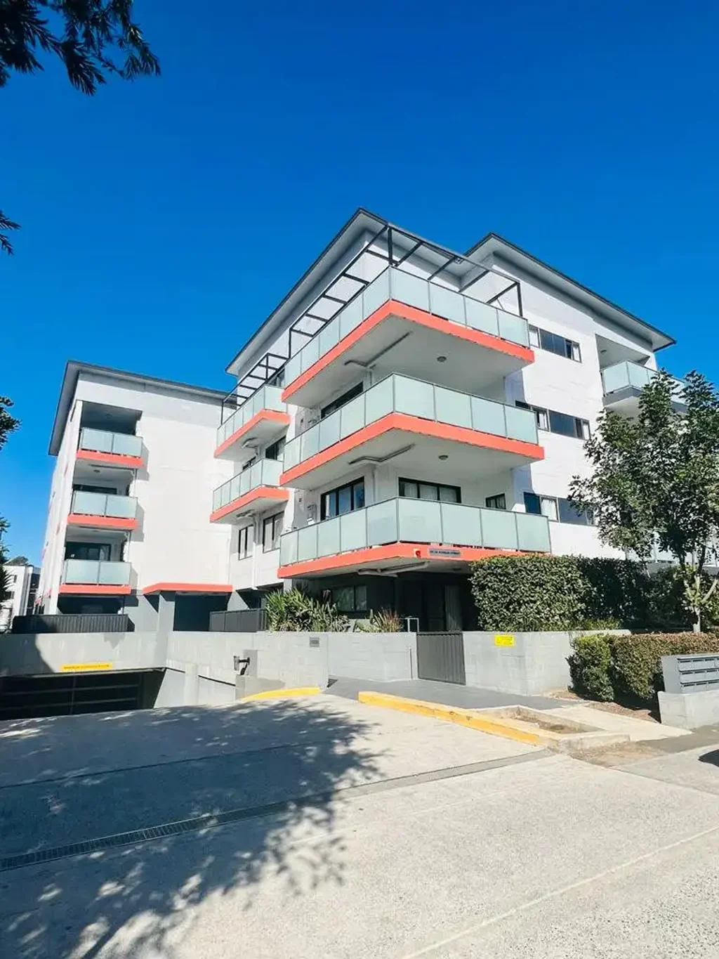 Sophisticated Living At Prime Location