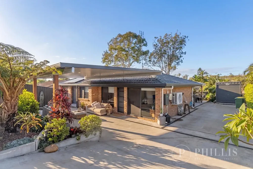 1/9 Botanical Drive, Labrador, QLD 4215