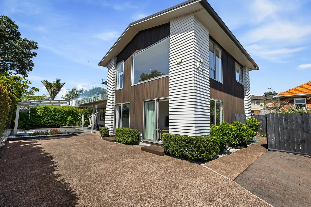 Devonport 4 Bedroom The work is all done - it's ready for you now
