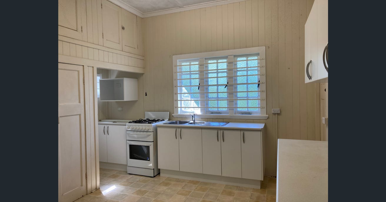 48 RENNIE ST, INDOOROOPILLY QLD 4068, 0 कमरे, 0 बाथरूम, House