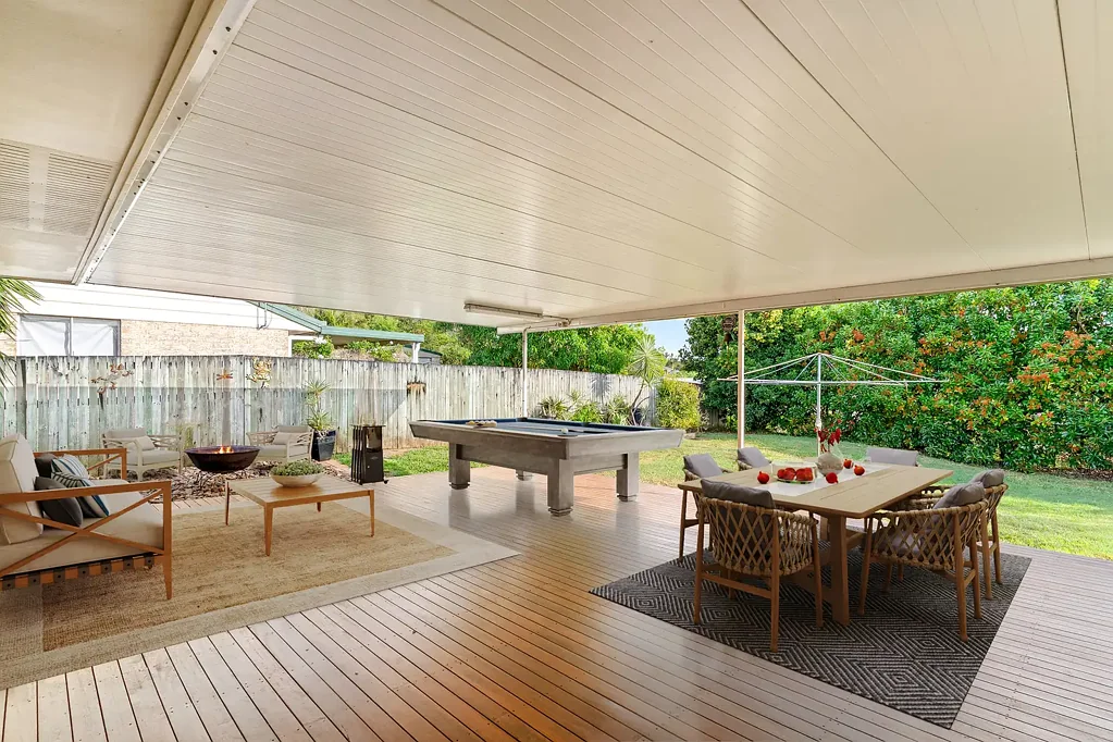 Nambour 4 Slaapkamer Beautifully Renovated With Dual Living Or Mass Storage Options