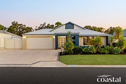 18 Arrowwood Loop, Secret Harbour