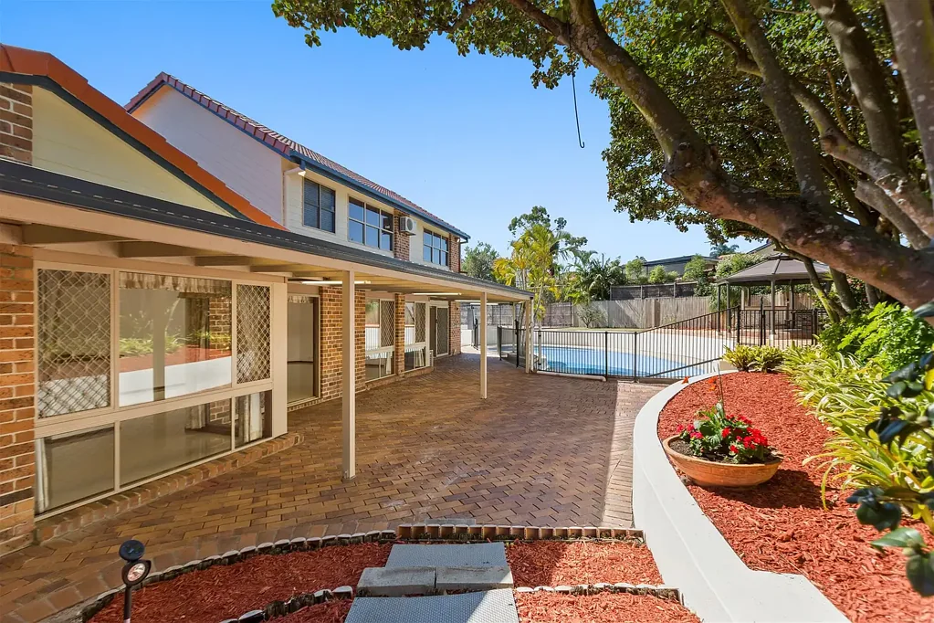 12 Casuarina Cres, Calamvale, QLD 4116