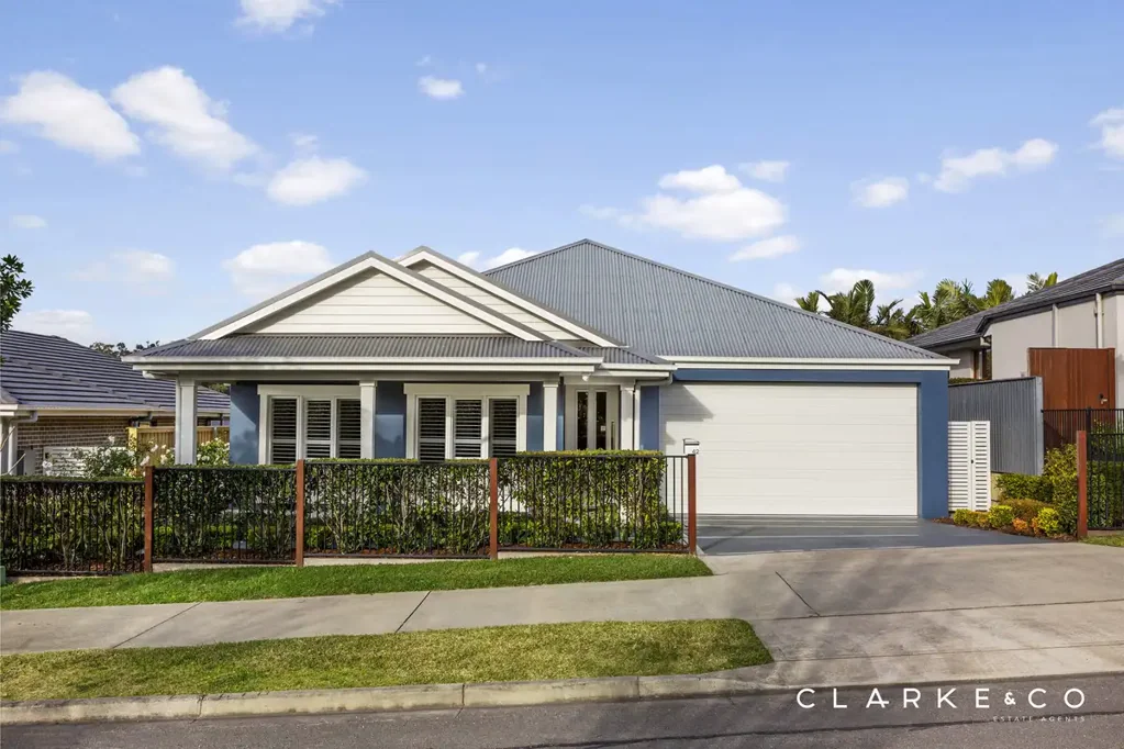 Chisholm 4Zimmer SOPHISTICATED FAMILY LIVING IN A SOUGHT AFTER SETTING!