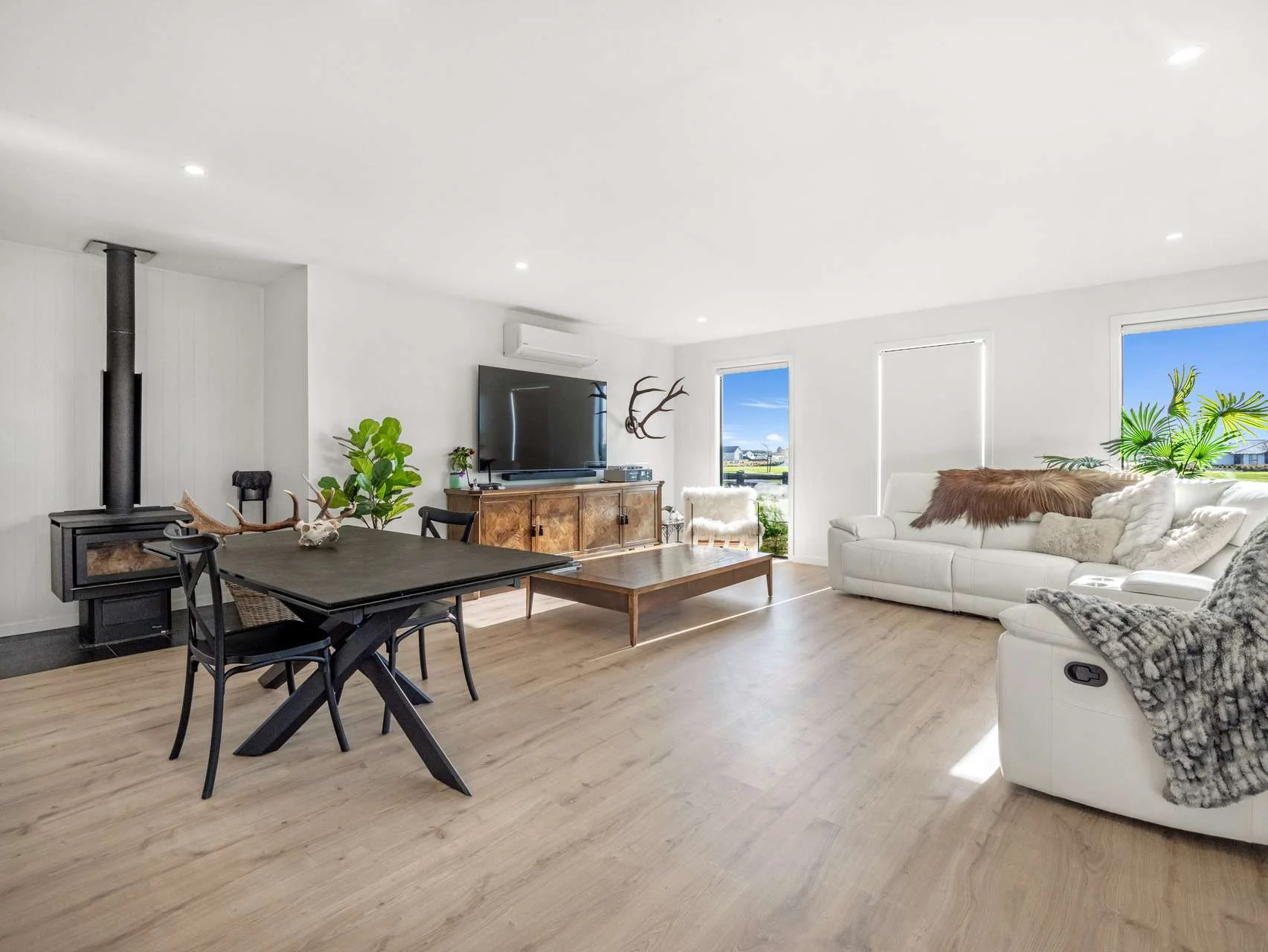 2 Elm Tree Lane, Huntingdon, Ashburton District, Canterbury, 4 chambres, 2 salles de bain, House
