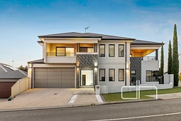 12 Belcastro Way, Madeley