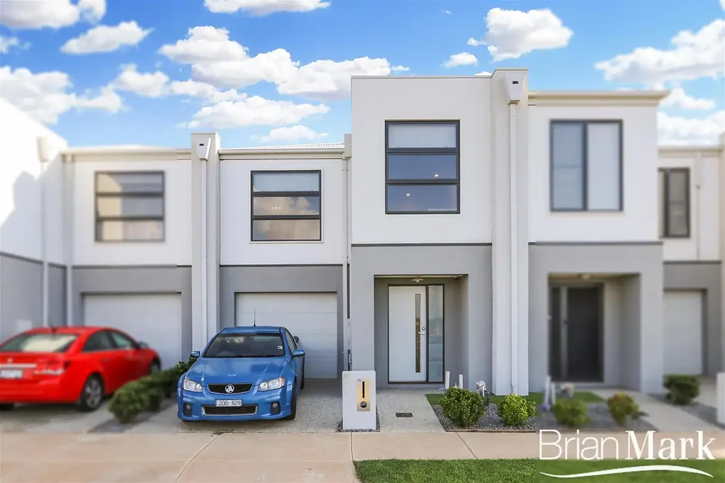 23 Charlwood Promenade, Werribee, VIC 3030