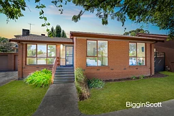 2/16 Kingston Street, Mount Waverley