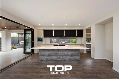 15 Springbrook Drive, Clyde North, VIC 3978, 5 રૂમ, 3 બાથરૂમ, House