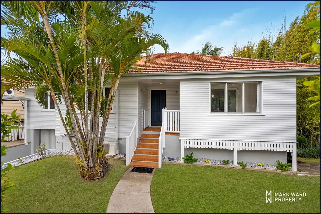 Salisbury 4બેડરૂમ COMPLETELY RENOVATED WITH SPACE TO LIVE, WORK AND ENTERTAIN