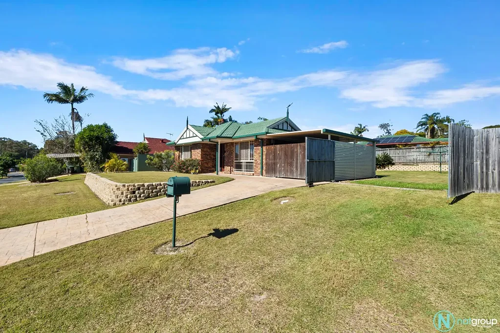 10 Forestgum Grove, Regents Park, QLD 4118