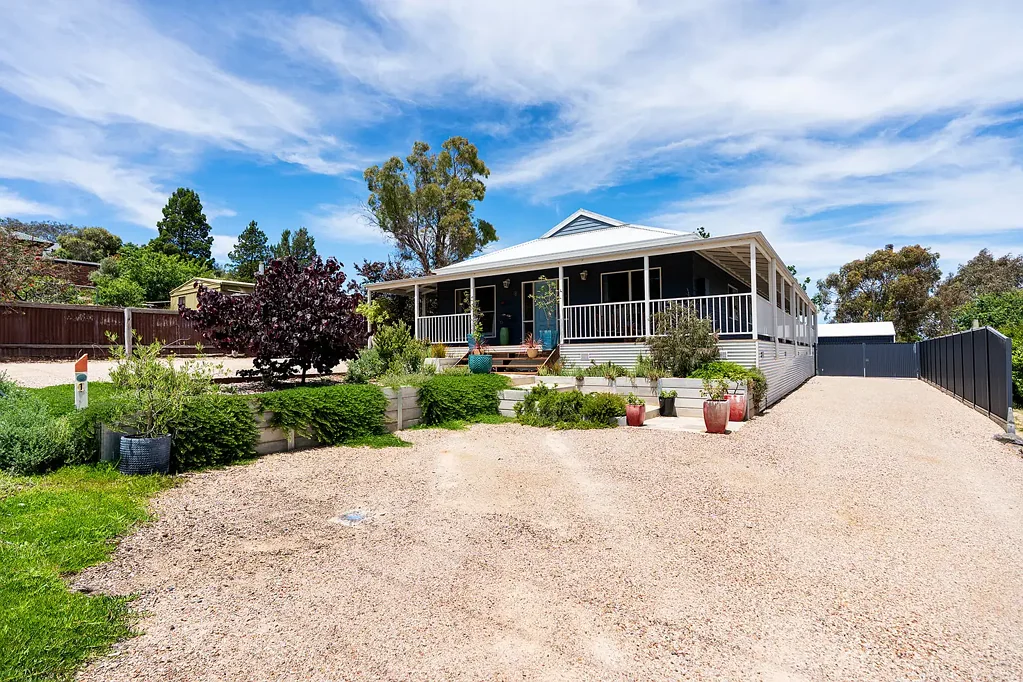 18 Brown Street, Castlemaine, VIC 3450