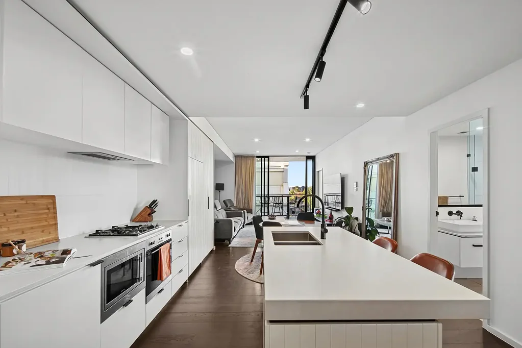 Summer Hill 2 Bedroom Elevated Two Bedroom Apartment Within The Flour Mill