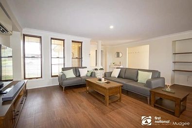 33 Macquarie Drive, Mudgee, NSW 2850, 4 침실, 2 욕실, House