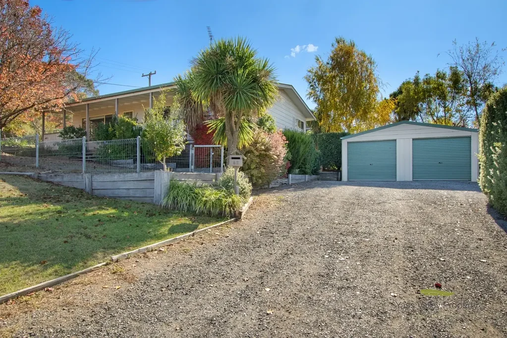 42 Grampian Street, Yass, NSW 2582
