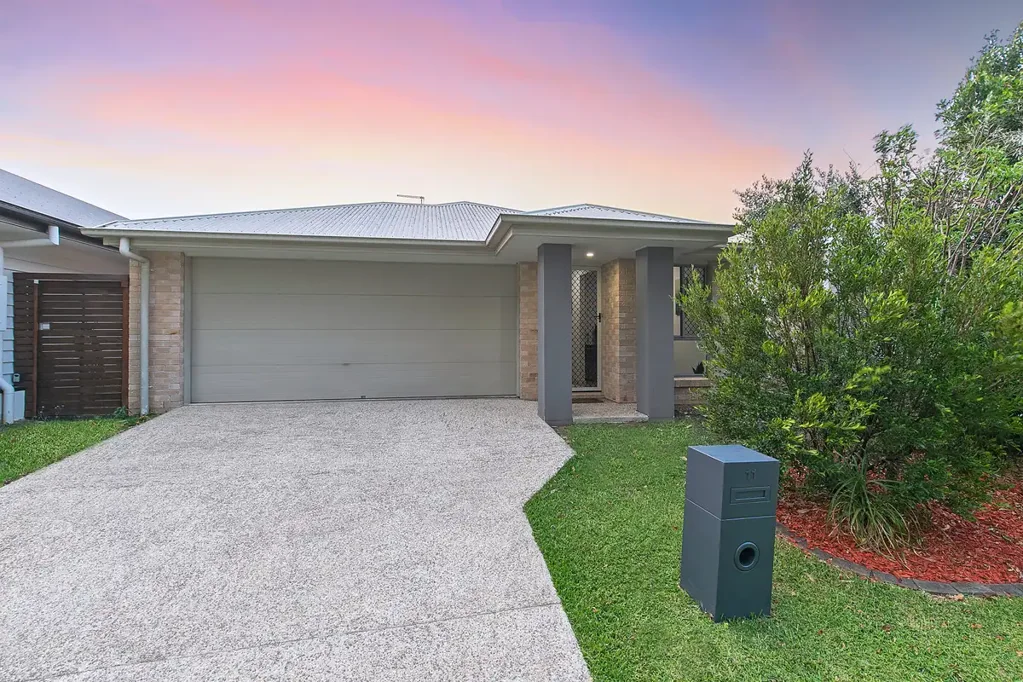11 Summertaste Parade, Griffin, QLD 4503