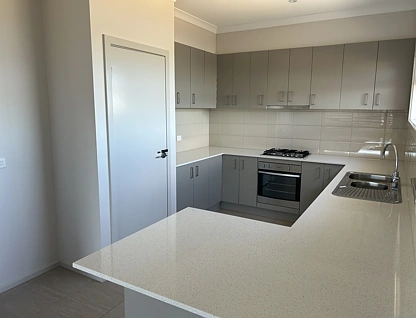 3/49 Seaview Avenue, Safety Beach, Mornington Peninsula, 4 침실, 2 욕실, Townhouse