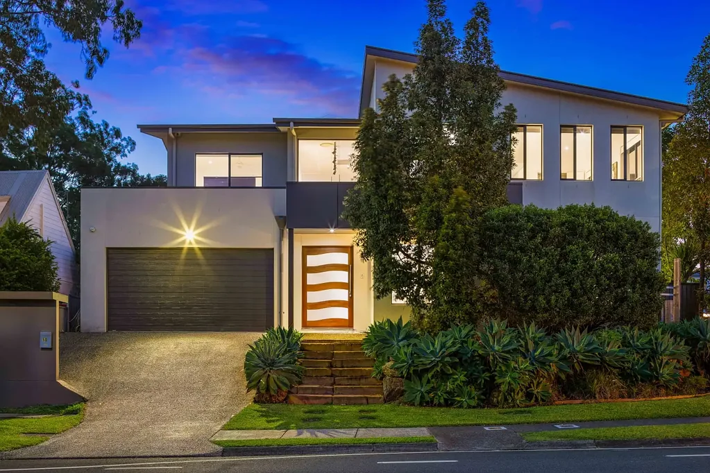 Carrara 4房  Contemporary Living with Architectural Detail & Entertainer Appeal