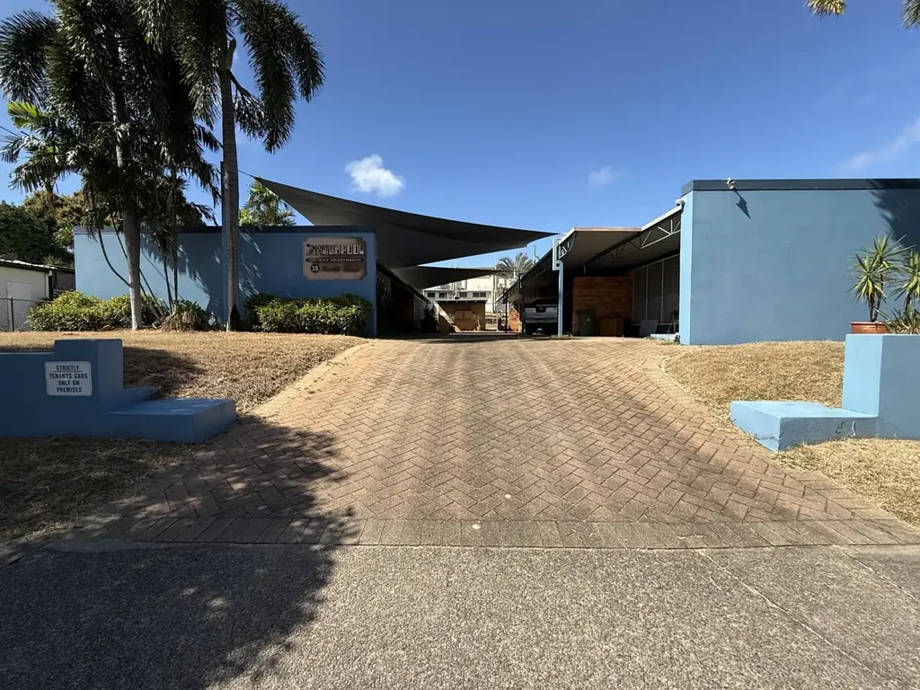 Relaxed Beachside Lifestyle with Everyday Convenience