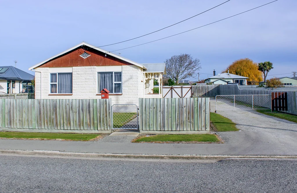 CENTRAL FAMILY HOME