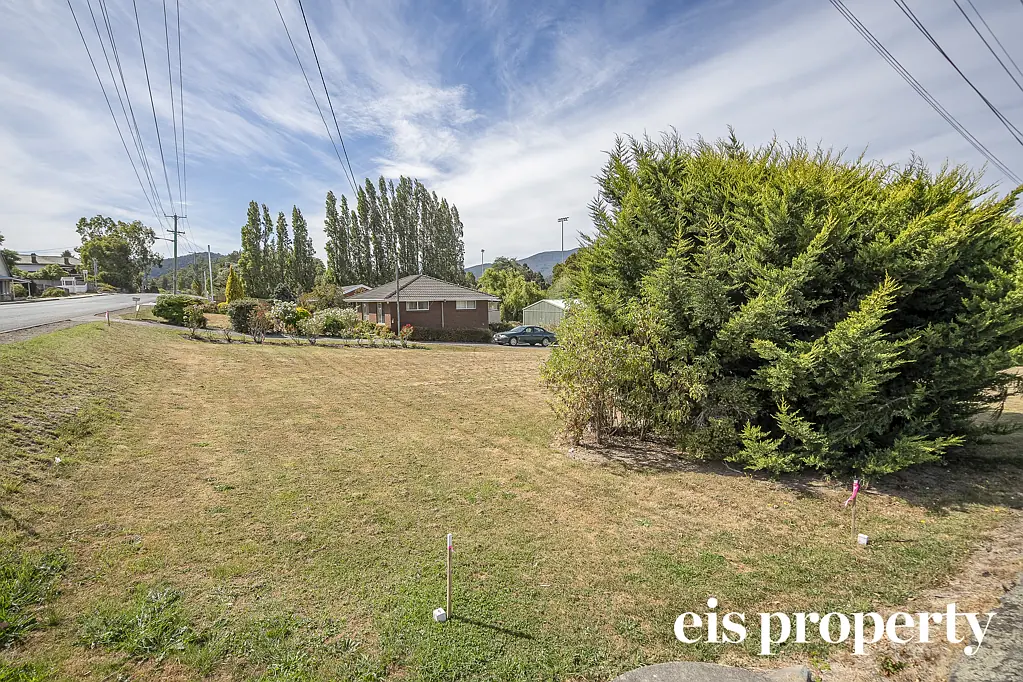 Cygnet  Prime Land Opportunity in the Heart of Cygnet