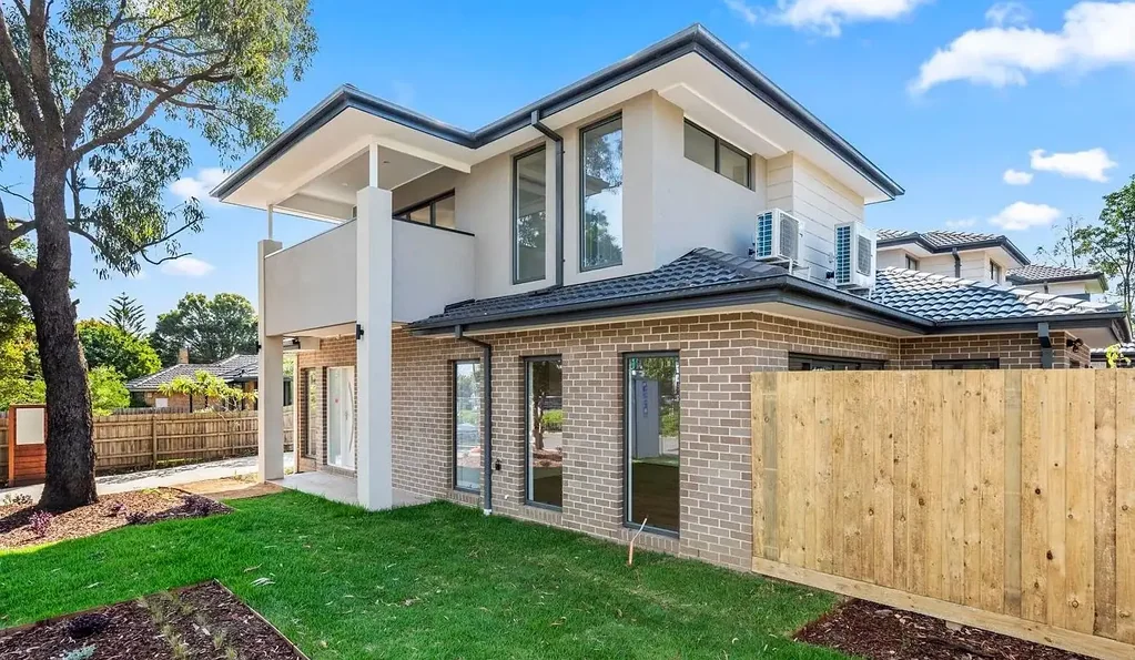 Stunning new townhouse with own street frontage