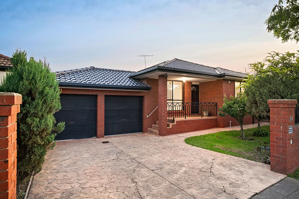 38 Dowding Close, Fawkner, VIC 3060