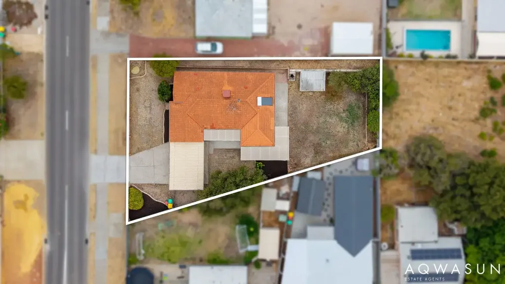 63 Crystaluna Drive, Golden Bay, WA 6174