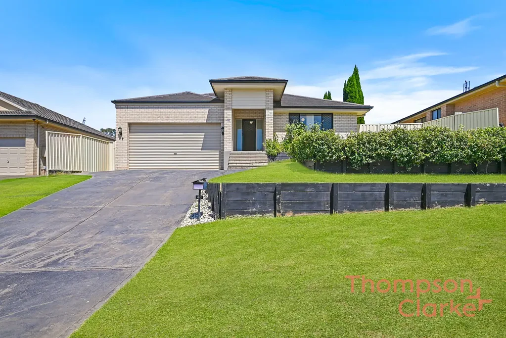 Rutherford 4房  A Spacious Family Sanctuary With Multiple Living Zones & Modern Comforts