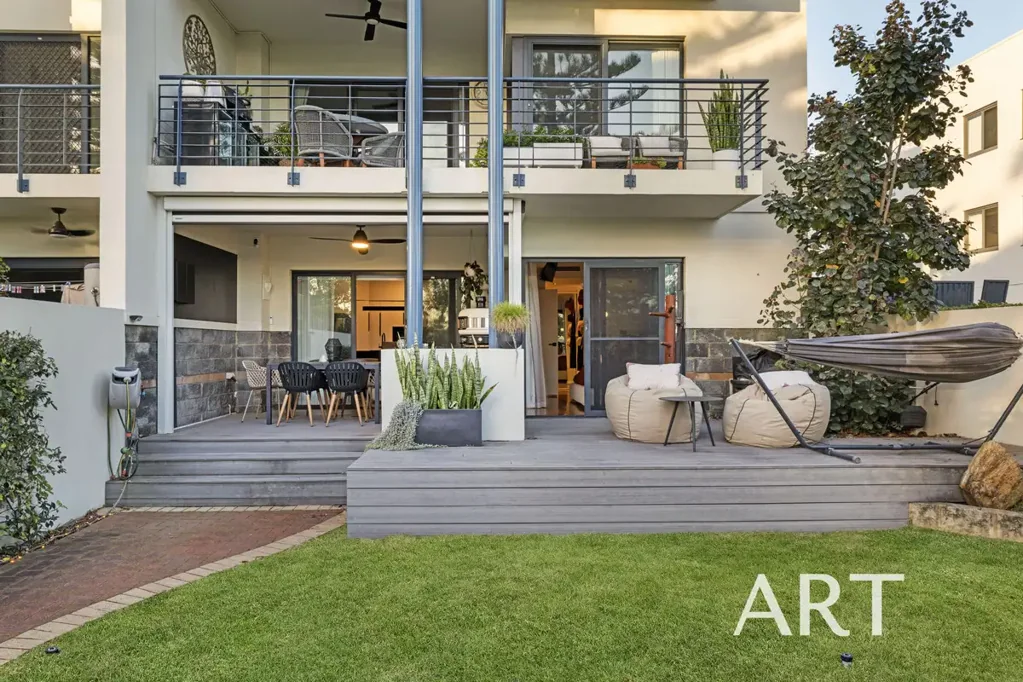 South Perth 3Moenga PRIVATE, LUXURIOUS & EFFORTLESSLY CONSIDERED - GROUND FLOOR APARTMENT WITH ZERO COMPROMISE