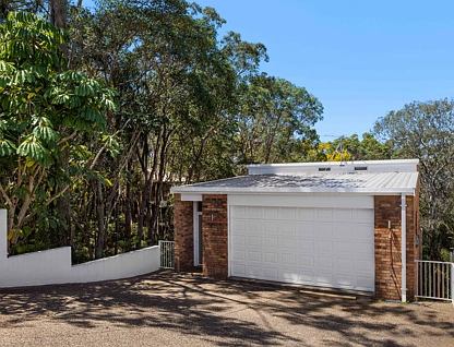 9 Reserve Street, Burleigh Heads, Gold Coast, 5 rūma, 2 rūma horoi, House