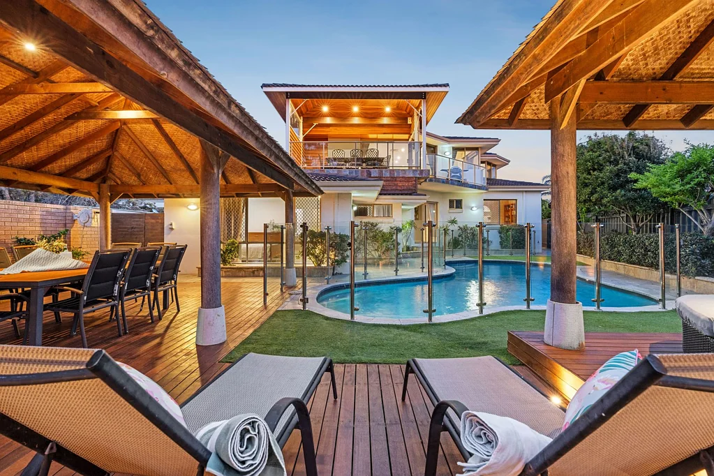 Trigg 4 Bedroom Island views and a dreamy abode custom built for entertaining