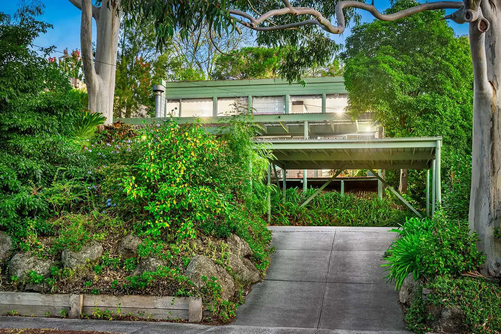Templestowe 4Moenga Charming Family Sanctuary in Templestowe’s Leafy Prestige Pocket