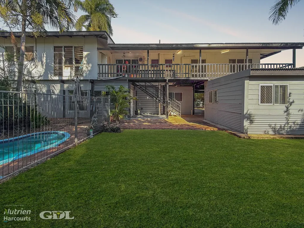Katherine 4房  ONE-OF-A-KIND FAMILY HOME OR HIGH-YIELD INVESTMENT