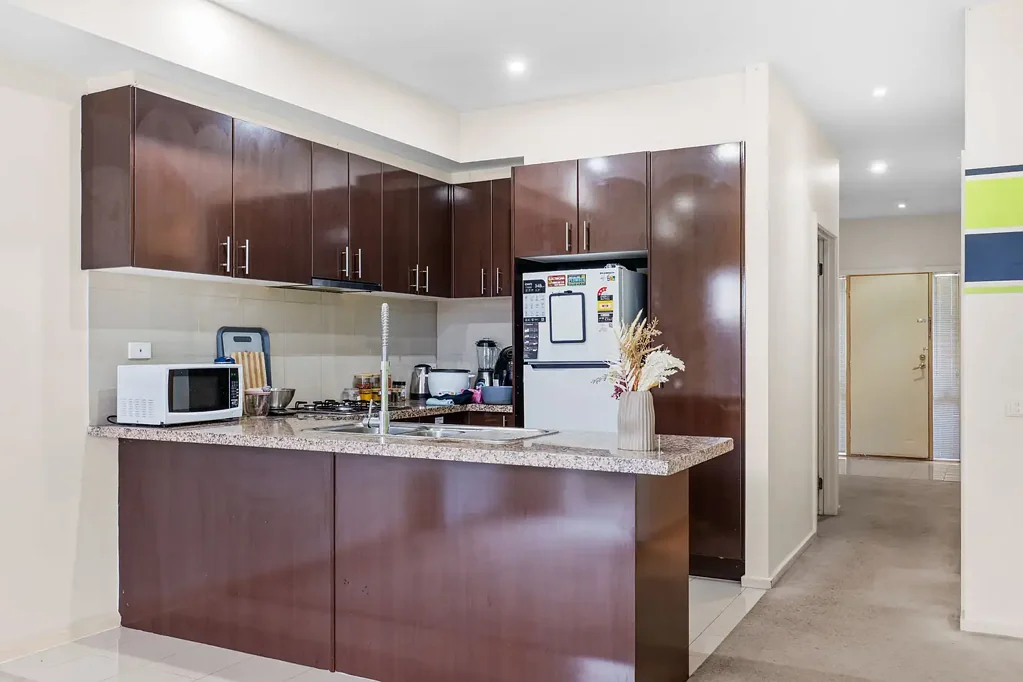 Melton South 3Phòng ngủ Great Investment Opportunity