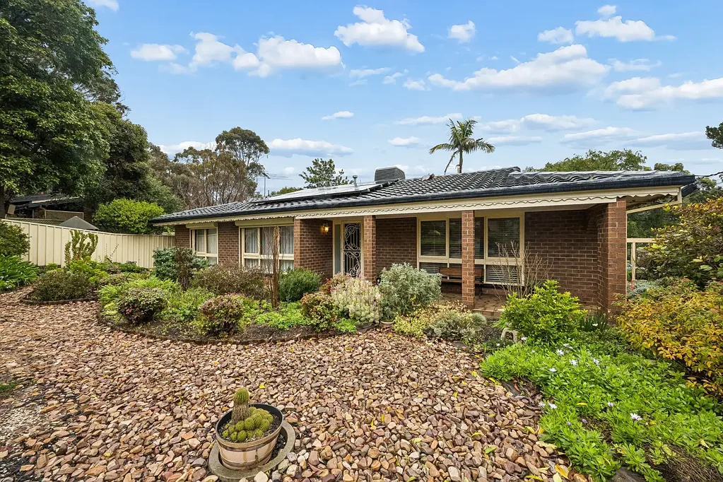 Happy Valley 3房  Much-Loved Home on a Generous Corner Allotment