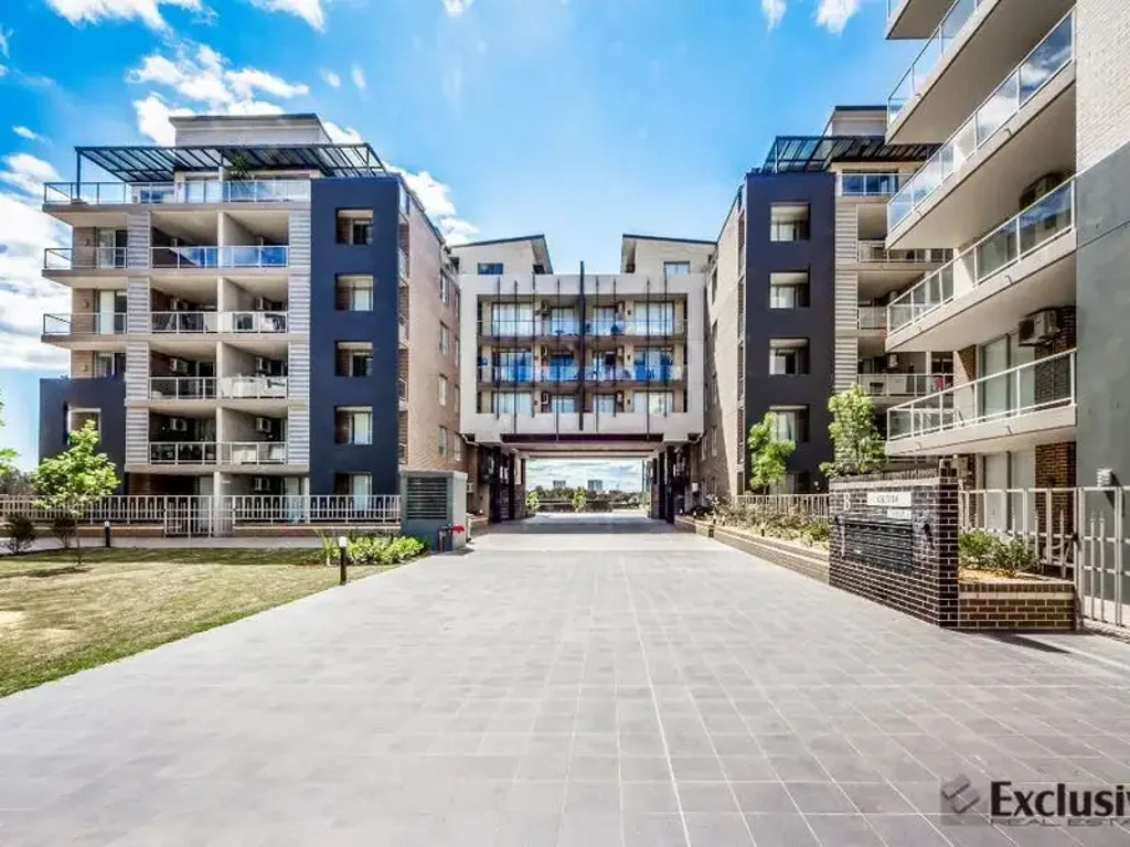 MODERN 3 BEDROOM APARTMENT