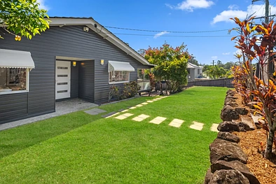 9 Eastment Street, Bardon, QLD 4065, 5 Bedrooms, 2 Bathrooms, House